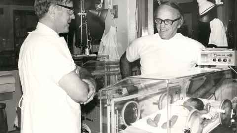 Pediatrician Dr Ross Howie (left) and obstetrics researcher Mont Liggins in 1972.