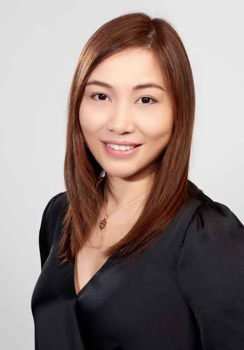 Rachel Yang, the President of the Chinese Alumni Club