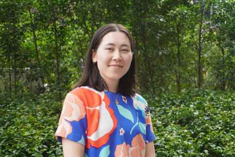 Photograph of alumni Niki Menzies