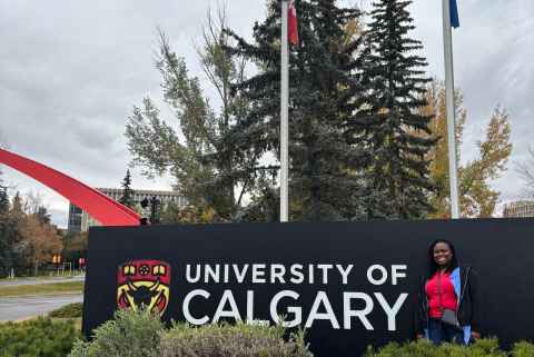 Luna Zhao sitting in the Arts Quad