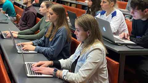 marketing students using HubSpot in the classroom