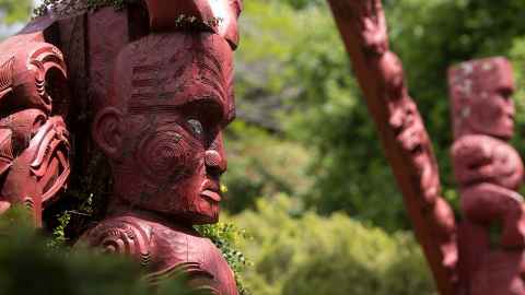 Carvings at the entrance to Waipapa Marae.