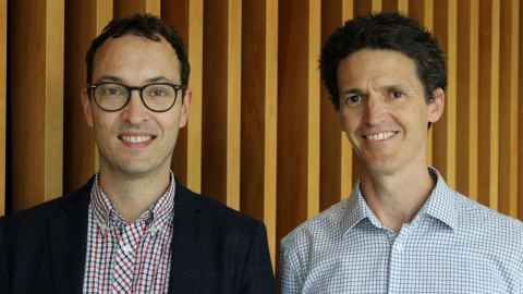 Dr Dean Singleton (L) and Associate Professor Stephen Jamieson (R) 
