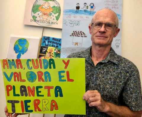 Stephen with placards.