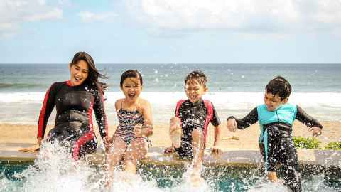 Tamariki Māori at the beach