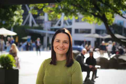 Dr Nora Croft