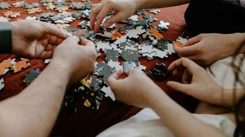 Jigsaw puzzle representing precision health