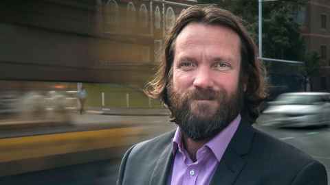 Dr Chris Wilson