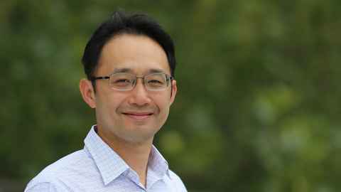 Professor Leo Cheng