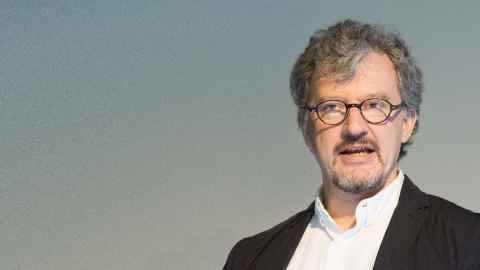 Professor Benedikt Fischer