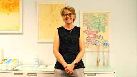 Dr Jenny Kruger