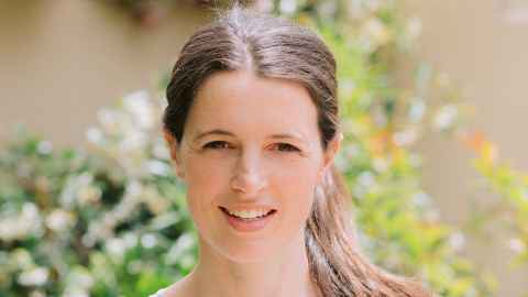 Dr Kathryn Bradbury