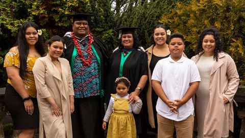 Tamausu Fa’alepo Vaotuua and Teuila Vaotuua and their family
