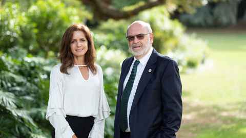 Dr Anne Bardsley and Sir Peter Gluckman