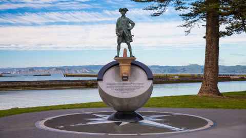 The image shows a statue of James Cook in Gisborne before it was defaced this week with graffiti reading 'Thief Pākehā'. Photo: iStock