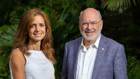 Dr Anne Bardsley and Sir Peter Gluckman.