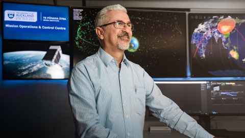 Professor Guglielmo Aglietti at the University of Auckland's Mission Control Centre.