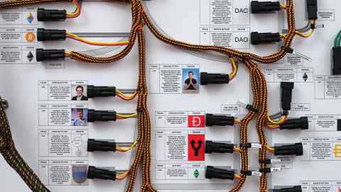 Yellow and black cables on a white background, with small photos and text.