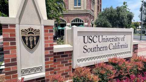 A sign that reads: USC University of Southern California.