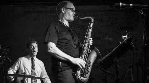 Roger Manins in performance.