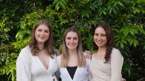University of Auckland students Jasmine Gray, Laura Porteous, and recent graduate Genna Hawkins-Boulton.