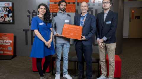 Team from Sabzika with Venture Lab Manager Ken Erskine