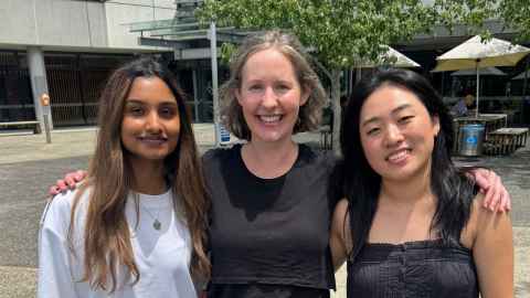 Amy Smith (centre) with PhD students Mikayla Chetty and Jean Yu Lim.