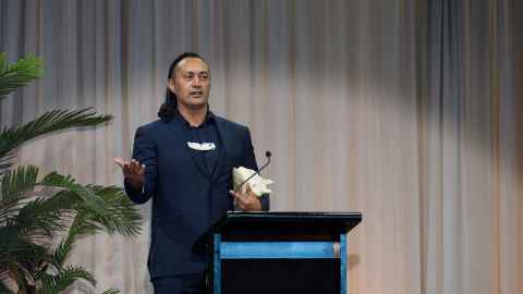 Kaiarataki Michael Steedman formally opens the award ceremony. Photos: Chris Loufte.