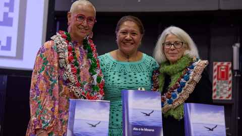 Image of Geraldine Clifford-Lidstone, Jemaima Tiatia-Siau and Dawn Freshwater. Photo Ralph Brown
