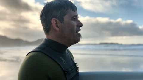 Zane Egginton surfing