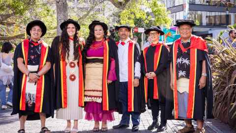 Image of Dr Samuela 'Ofanoa, Dr Siobhan Tu'akoi,  Dr Linda Palavi, Professor Vili Nosa, Dr Elizabeth Holt and Associate Professor Malakai 'Ofanoa