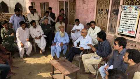 Jitendra meeting with victims of the 2022 Pakistan floods.