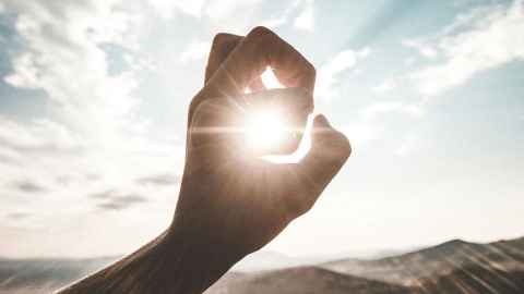 Solar power is the cheapest form of energy - so why don't more New Zealanders grab it? Photo: Dadee Aissa..