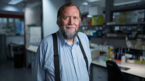Professor Alistair Gunn