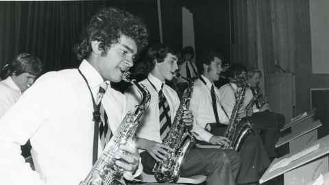 Gehan Gunasekara playing in WCS band 