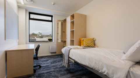 Stuart McCutcheon House bedroom