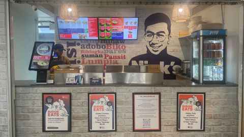 image of Retail Outlet, Nick's Kitchen, with their Budgie Eats signage