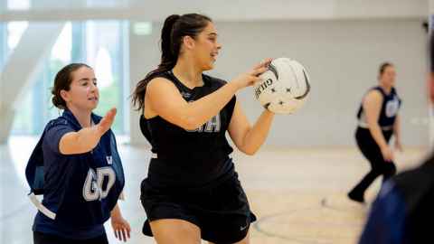 students playing netball