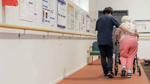 Patient receiving treatment in the health and rehabilitation clinic.