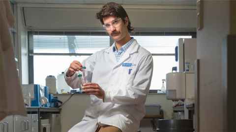 Dr Joel Rindelaub, School of Chemical Sciences