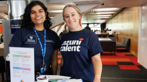 NZUni Talent logo, dark blue writing on white background with a red motarboard icon