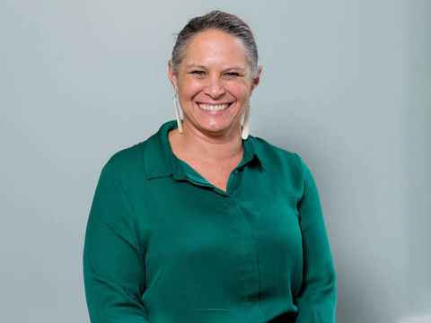 Kaikōkiri Rautaki Māori | Catherine Dunphy, Taranaki