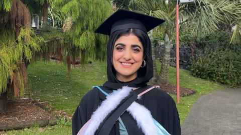 Iqra Khan